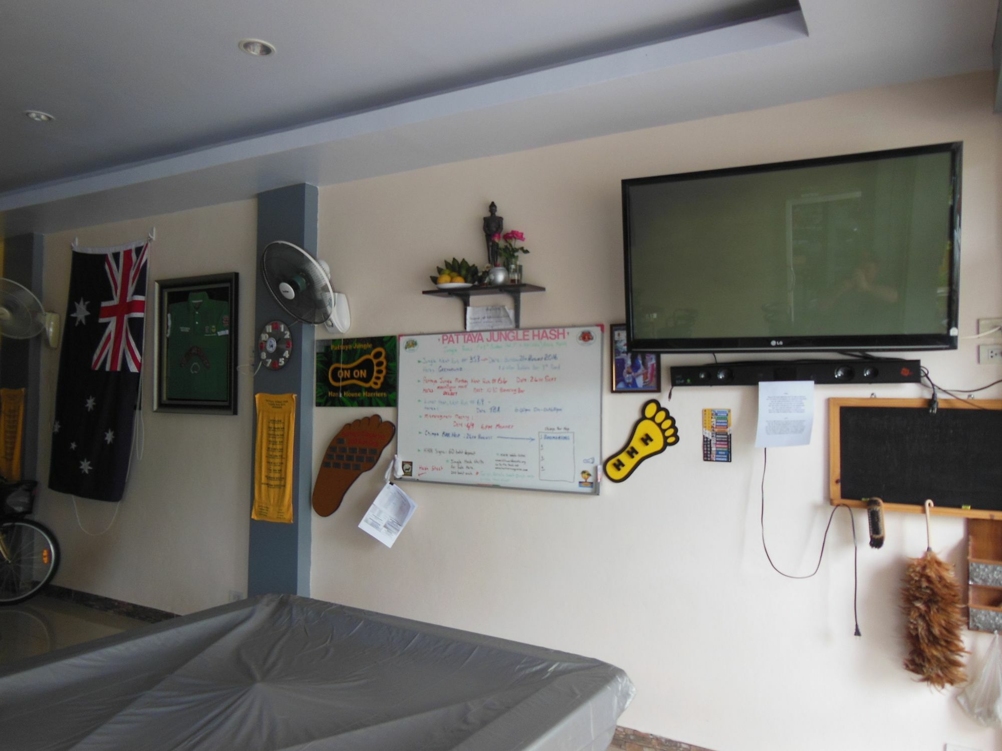 Boomerang Guesthouse And Bar 芭達亞 外观 照片